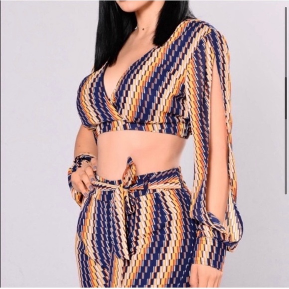 🪞 NEW two piece matching set crop top and tie wide leg pants set - Picture 4 of 11